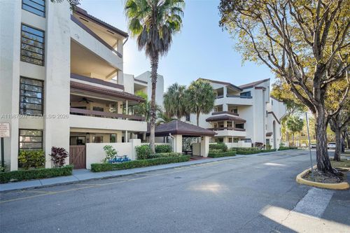 d408-9040 Sw 125th Ave, Miami, FL, 33186-7103 | Card Image