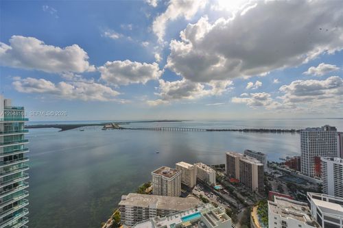 1206-1300 Brickell Bay Dr, Miami, FL, 33131-3380 | Card Image