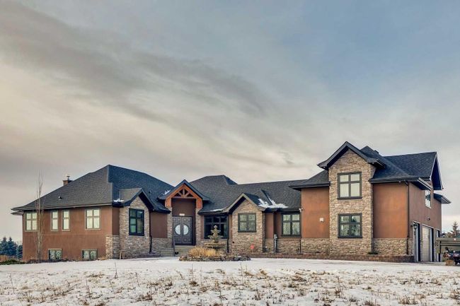 33114 Township Road 243, Home with 6 bedrooms, 5 bathrooms and null parking in Rural Rocky View County AB | Image 1