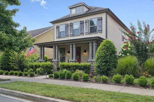 3038 Kirkland Cir, Mount Juliet, TN, 37122-8549 | Card Image