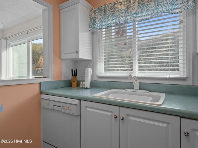 22 - 651 Salter Path Rd, Condo with 3 bedrooms, 3 bathrooms and null parking in Pine Knoll Shores NC | Image 18
