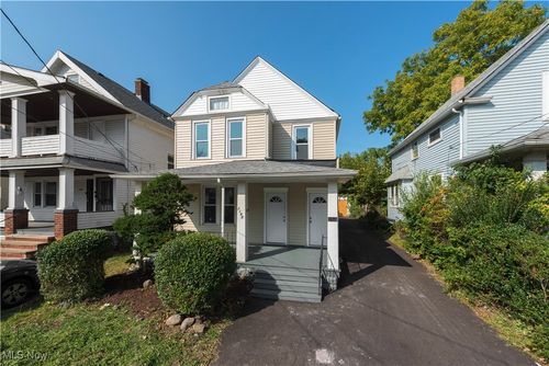 2198 W 104th St, Cleveland, OH, 44102-3533 | Card Image