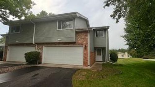 18300 Creeks Bend Dr, Minnetonka, MN, 55345-6100 | Card Image