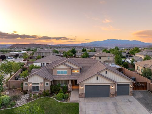 2893 Carmine Dr, St George, UT, 84790-5055 | Card Image