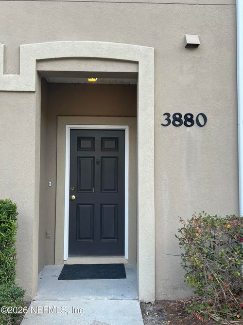 56-3880 Summer Grove Way N, JACKSONVILLE, FL, 32257-8877 | Card Image