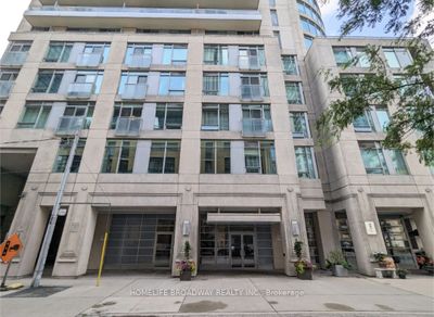 305 - 8 Scollard St, Condo with 1 bedrooms, 1 bathrooms and null parking in Toronto ON | Image 1