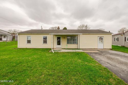 24 Gail Lane, Tiffin, OH, 44883 | Card Image