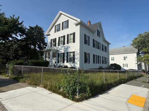 2-376 Summer St, New Bedford, MA, 02740-5525 | Card Image