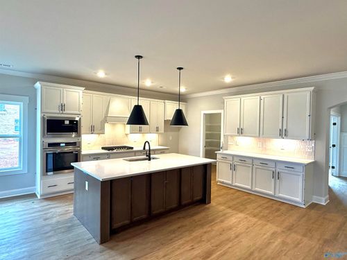 129 Ranna Dr, Huntsville, AL, 35811-1402 | Card Image