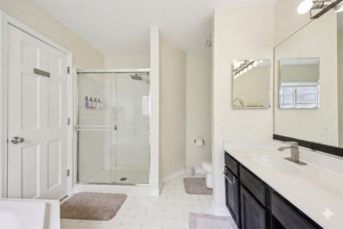 533 Rose Ln, Bartlett, IL, 60103-1231 | Card Image