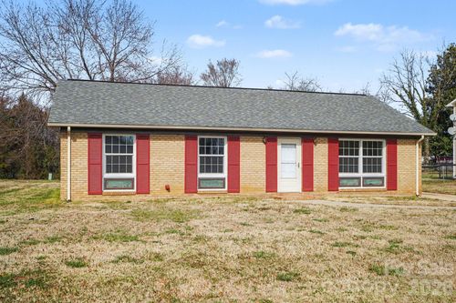 2200 Longdale Dr, Charlotte, NC, 28217-7974 | Card Image