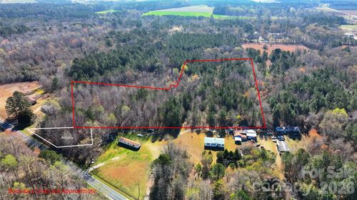 276 Riverside Road, Grifton, NC, 28530 | Card Image