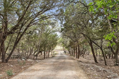 1331 Hammermill, Canyon Lake, TX, 78133-2702 | Card Image