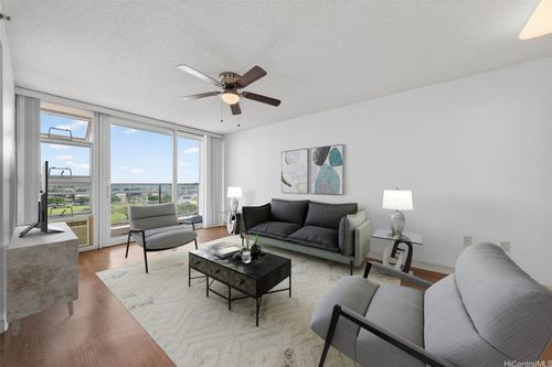 apt-909-94-979 Kauolu Pl, Waipahu, HI, 96797-6315 | Card Image