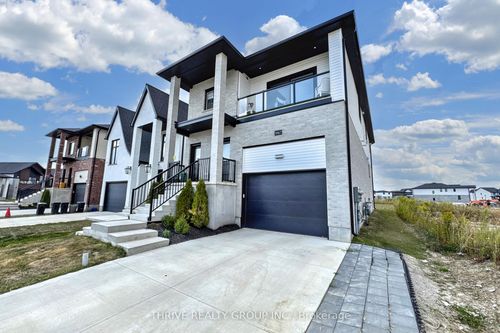 c-3867 Petalpath Way, London, ON, N6P0K2 | Card Image