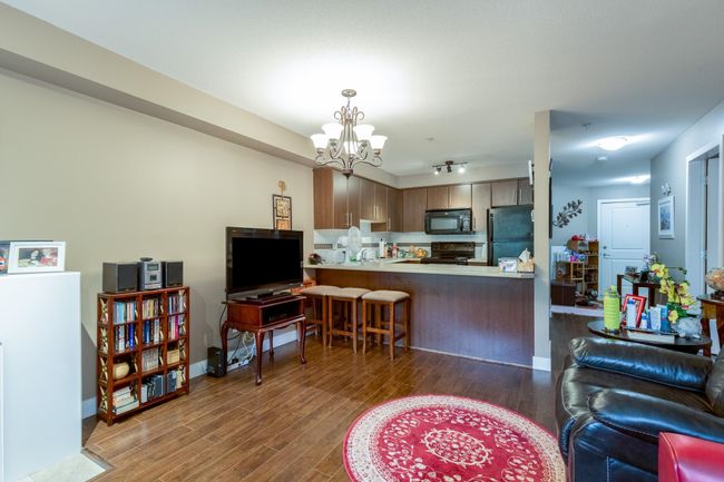 229 - 12238 224 Street, Condo with 1 bedrooms, 1 bathrooms and 1 parking in Maple Ridge BC | Image 14