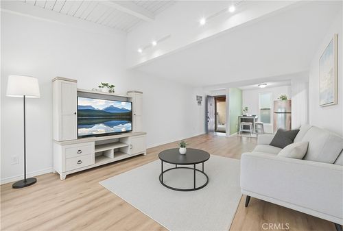 apt-100-1000 W Macarthur Blvd, Santa Ana, CA, 92707-4660 | Card Image