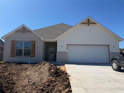 4230 Village Park Dr, Skiatook, OK, 74070-5007 | Card Image