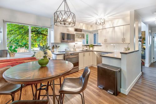 8-2590 Austin Ave, Coquitlam, BC, V3K5X4 | Card Image