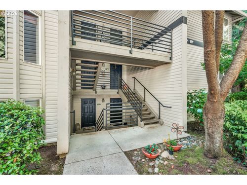 g-5156 Sw Multnomah Blvd, Portland, OR, 97219-3372 | Card Image
