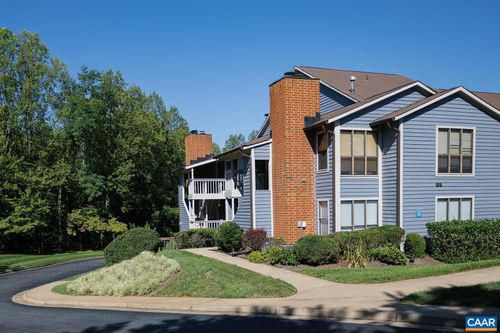 356 S Pantops Dr, Charlottesville, VA, 22911-8677 | Card Image