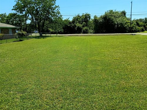 0 Fairwood Rd, Hitchcock, TX, 77563 | Card Image