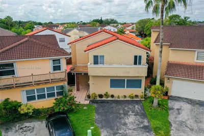 13216 Sw 9th Ter, House other with 3 bedrooms, 2 bathrooms and null parking in Miami FL | Image 2