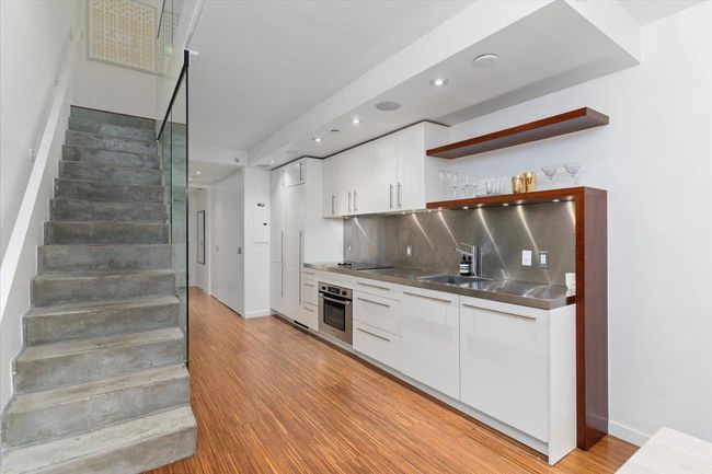 305 - 36 Water St, Condo with 1 bedrooms, 2 bathrooms and 1 parking in Vancouver BC | Image 7