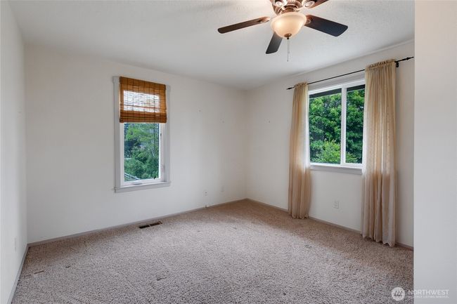 211 Blake St, House other with 4 bedrooms, 3 bathrooms and 2 parking in Enumclaw WA | Image 15