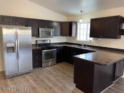 1600 S B Shannon Street, Wasilla, AK, 99654 | Card Image