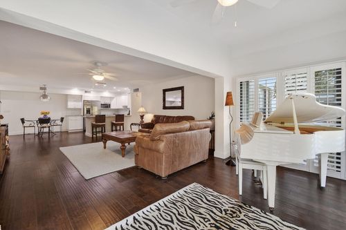 107a-300 N Highway A1a, Jupiter, FL, 33477-9510 | Card Image