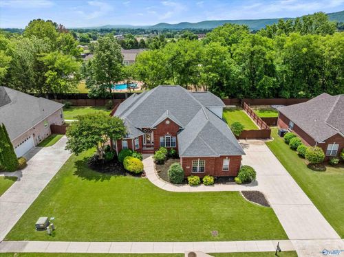 4936 Cove Valley Drive Se, Owens Cross Roads, AL, 35763 | Card Image