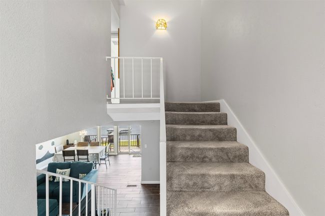 5232 Country Club Dr, Condo with 2 bedrooms, 2 bathrooms and null parking in Granbury TX | Image 7