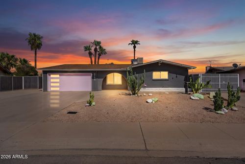 2190 E Greenway Dr, Tempe, AZ, 85282-7434 | Card Image
