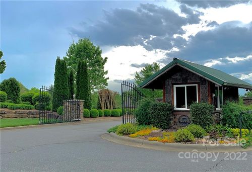 68-1022 Tableview Dr, Morganton, NC, 28655-6695 | Card Image