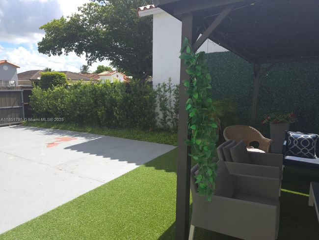 3813 Sw 149 Th Pl, House other with 4 bedrooms, 3 bathrooms and null parking in Miami FL | Image 42