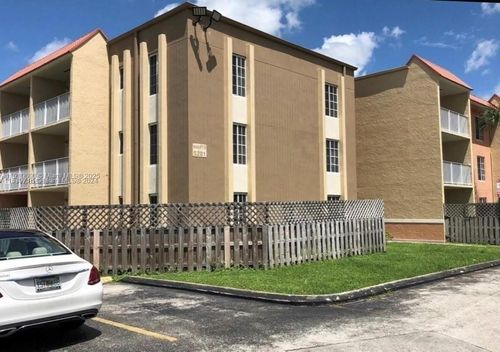 apt-304-5112 Nw 79th Ave, Doral, FL, 33166-4733 | Card Image