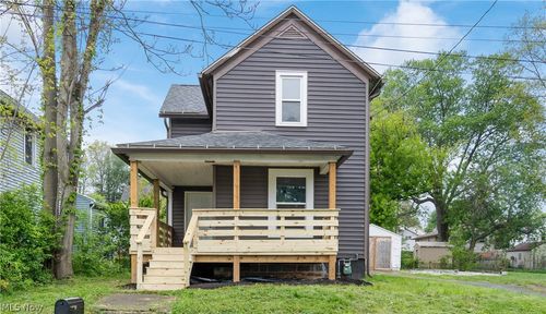 200 19th St Nw, Barberton, OH, 44203-7015 | Card Image