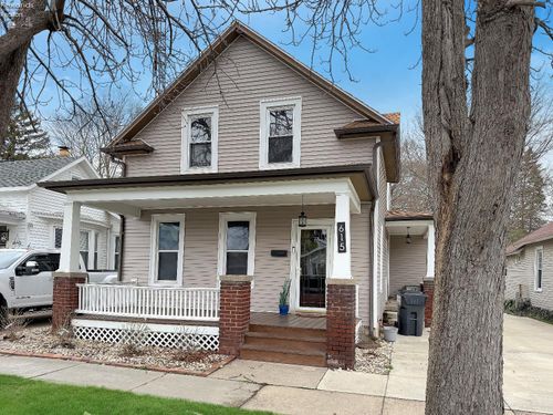 615 Neil St, Sandusky, OH, 44870-3718 | Card Image