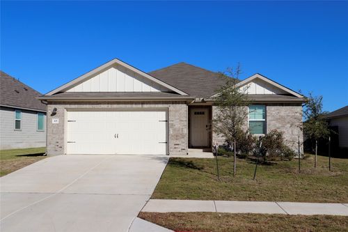 105 Sarnella Way, Hutto, TX, 78634-5802 | Card Image