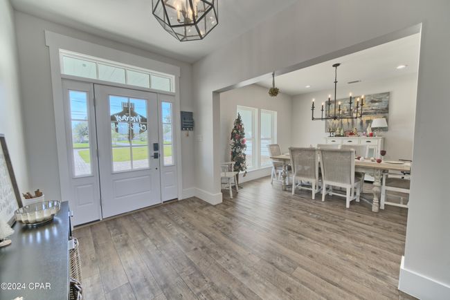 700 E 2 Nd St, House other with 4 bedrooms, 4 bathrooms and null parking in Lynn Haven FL | Image 8