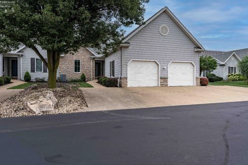 4-10654 E Bayshore Rd, Marblehead, OH, 43440-3069 | Card Image