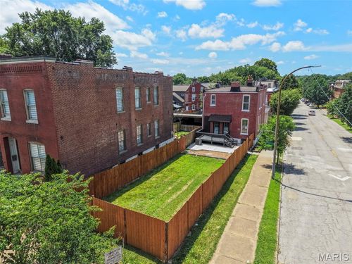 1810 Utah St, Saint Louis, MO, 63118-2501 | Card Image