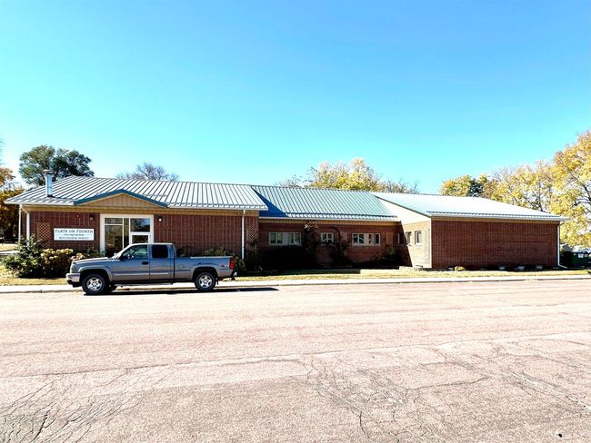 803 4 Th St, Home with 0 bedrooms, 0 bathrooms and null parking in Jackson MN | Image 5