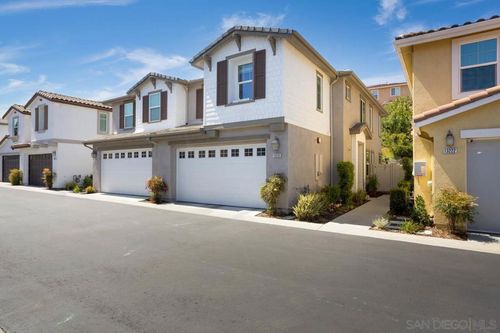 13220 Midnight Star Way, Lakeside, CA, 92040-2879 | Card Image