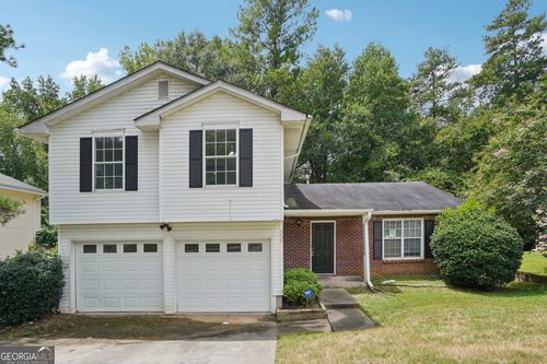 757 Stonebridge Park Cir, Lithonia, GA, 30058-9047 | Card Image