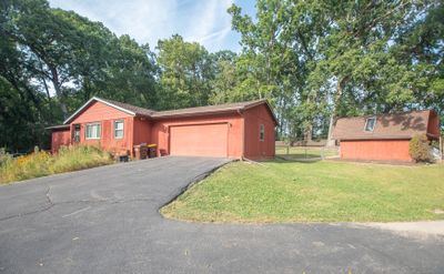 2593 Royal Oaks Drive, House other with 3 bedrooms, 3 bathrooms and 4 parking in Freeport IL | Image 1