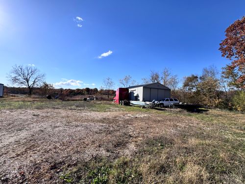 546 N Main St, Granby, MO, 64844-8155 | Card Image