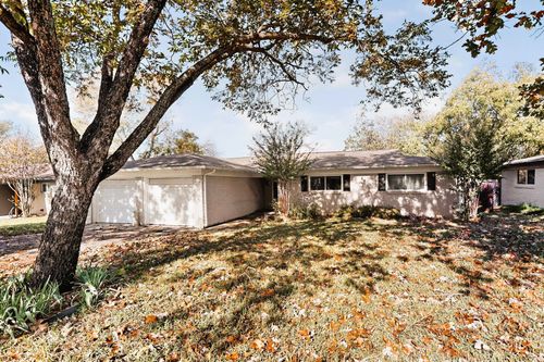 7609 Deaver Dr, North Richland Hills, TX, 76180-6277 | Card Image