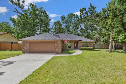 230 Tupelo Ln, Conroe, TX, 77304-2518 | Card Image